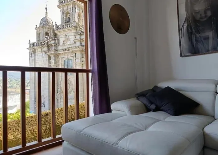 O Picho: Céntrico. * Pontedeume