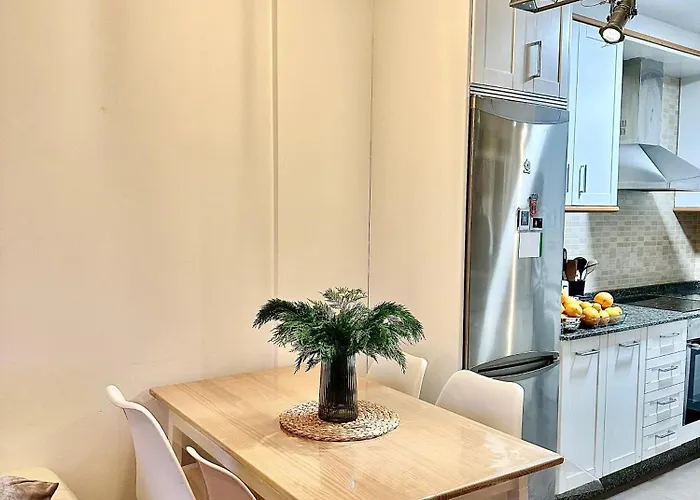 O Picho: Céntrico. * Pontedeume